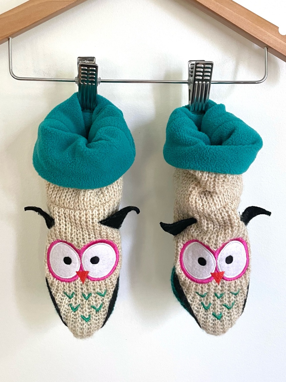 NEW Lazy One Knit Owl Woodland Slippers, Super Cute, Grippy Soles, Fleece Lining